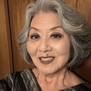 Meet your Posher, Maxine